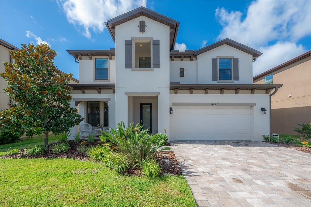Photo of 14627 Red Castle Avenue, Lithia, FL 33547 (MLS # TB8546849)