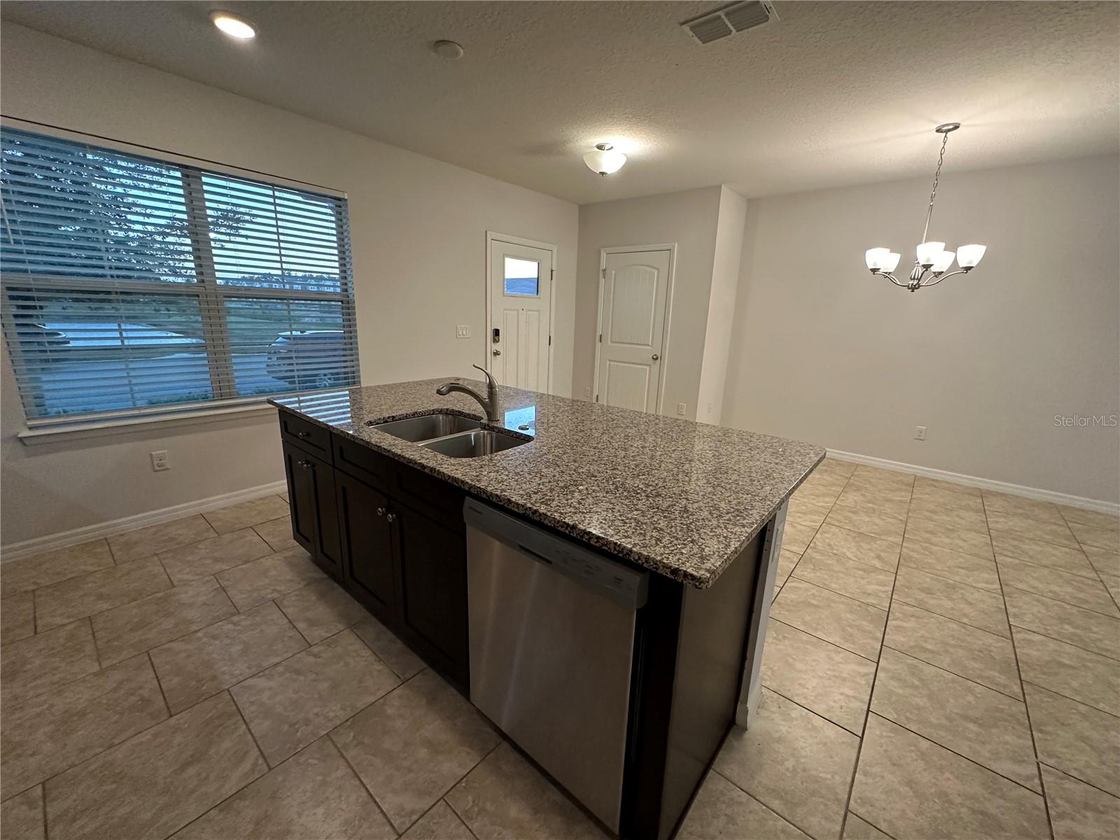 WATERLEIGH PH 2D - Residential Lease