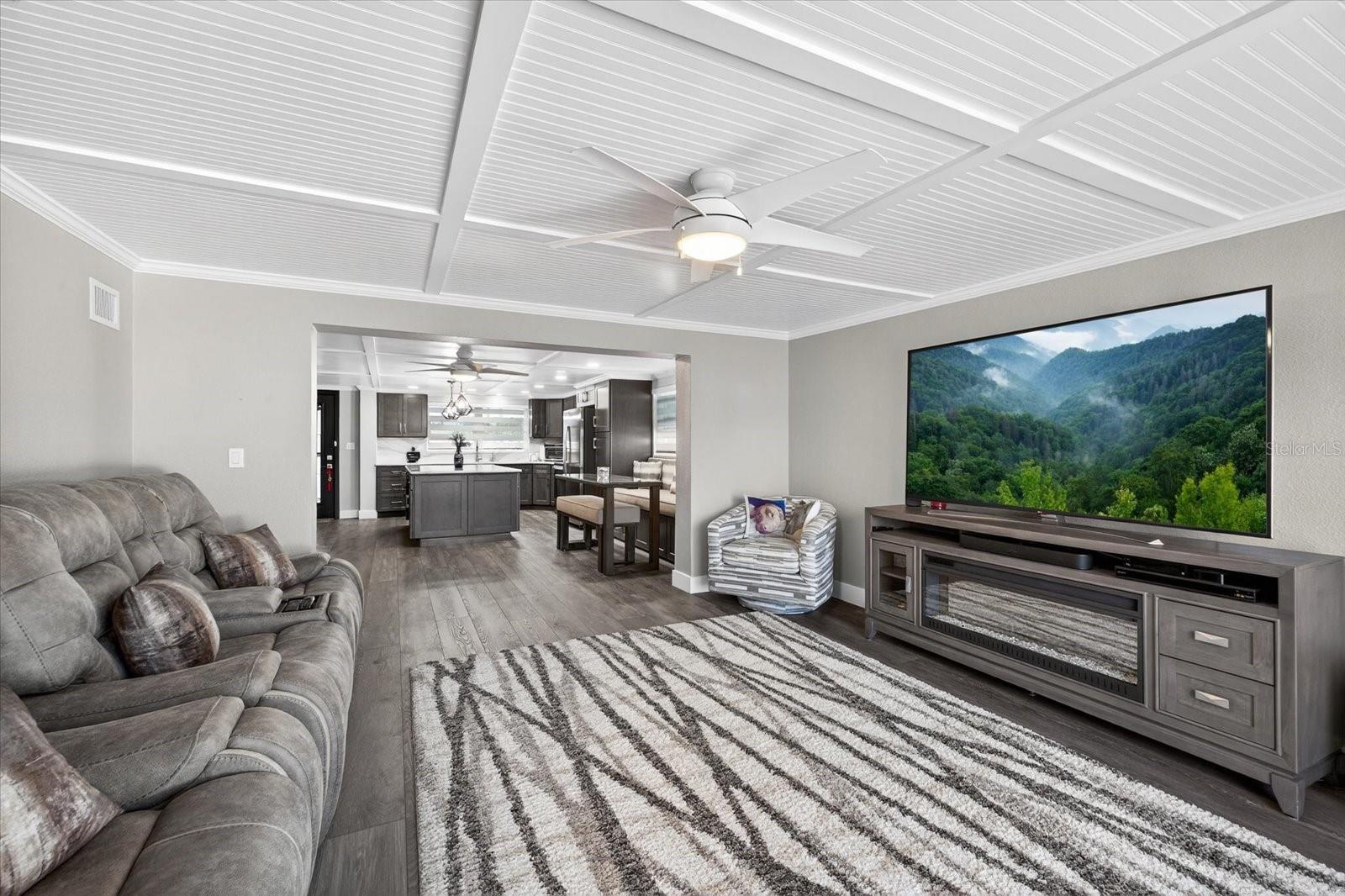 FLOR A MAR - Residential