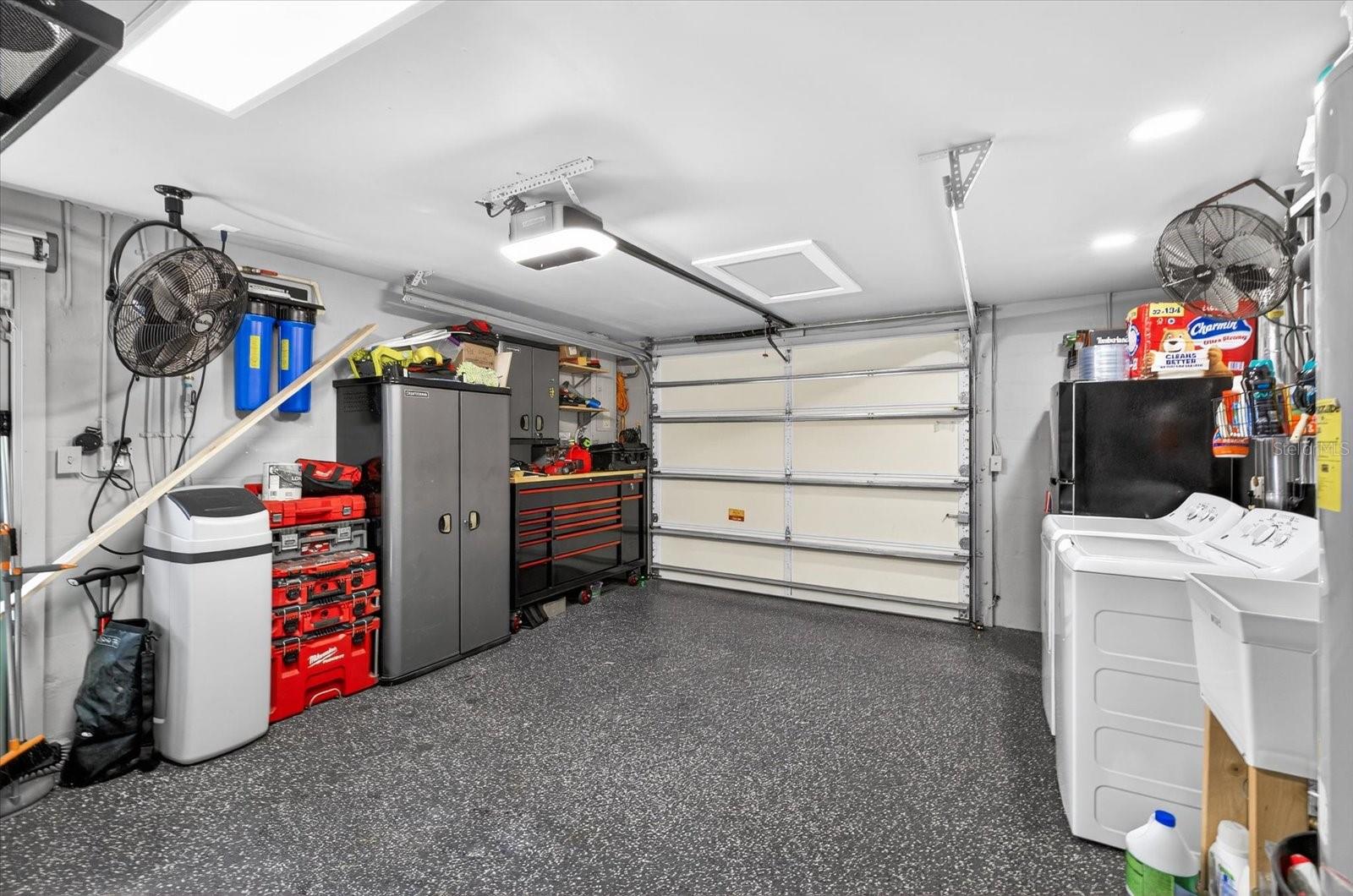 FLOR A MAR - Residential