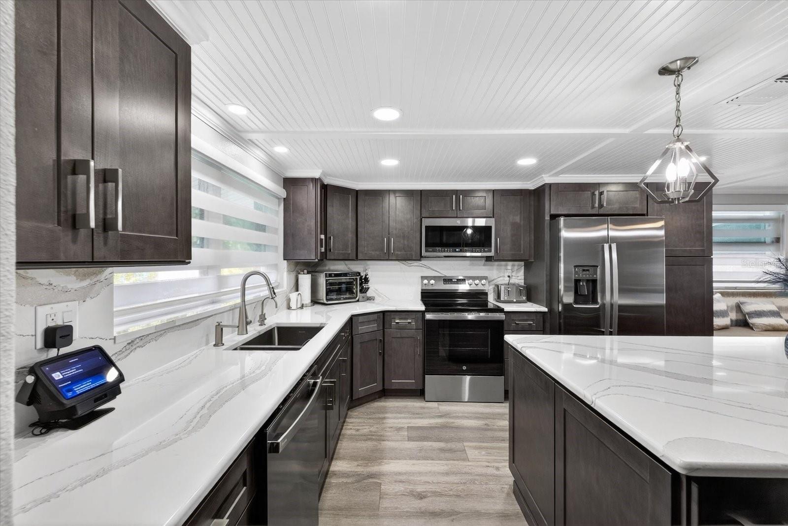 FLOR A MAR - Residential