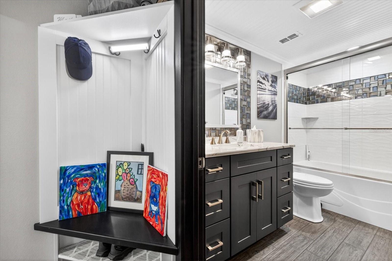 FLOR A MAR - Residential