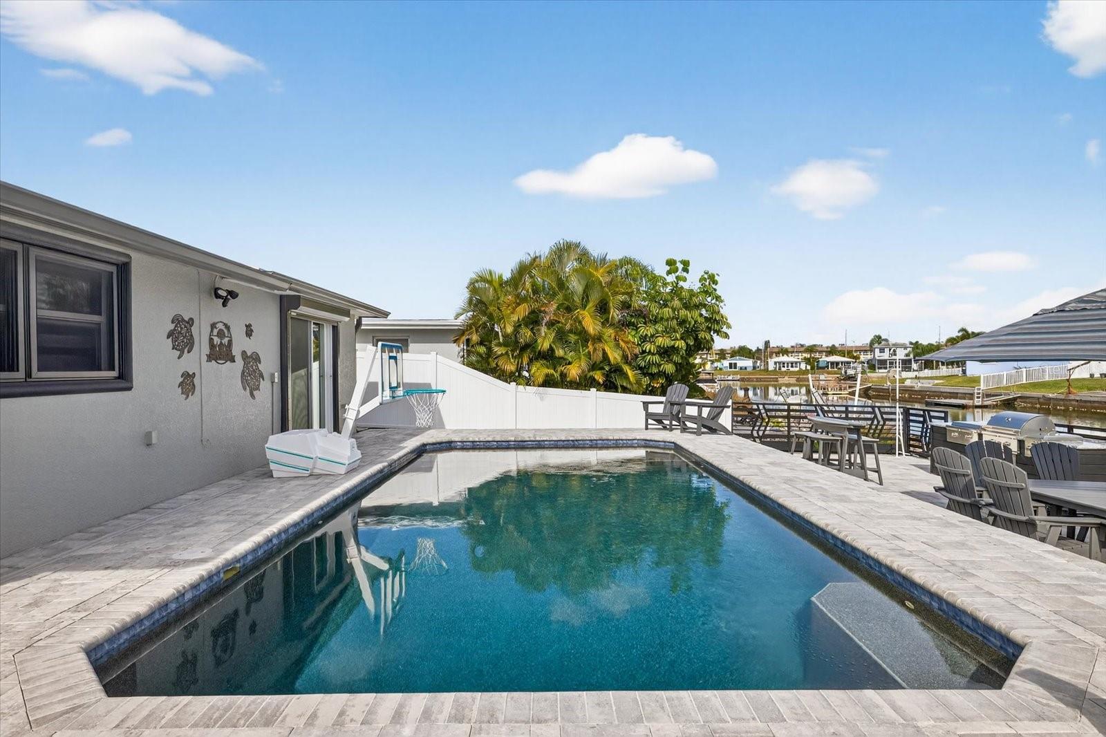 FLOR A MAR - Residential