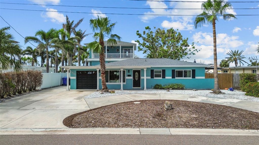 Photo of 7950 Causeway Boulevard N, St Petersburg, FL 33707 (MLS # TB8452016)