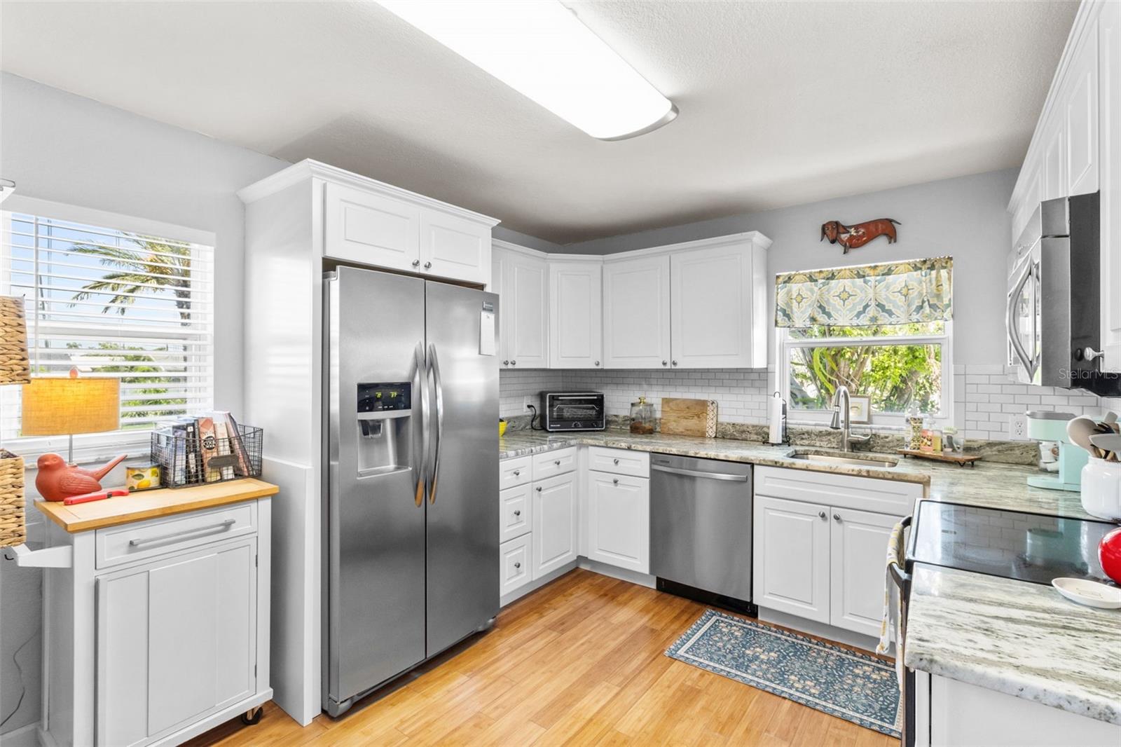 CAUSEWAY ISLES - Residential Income