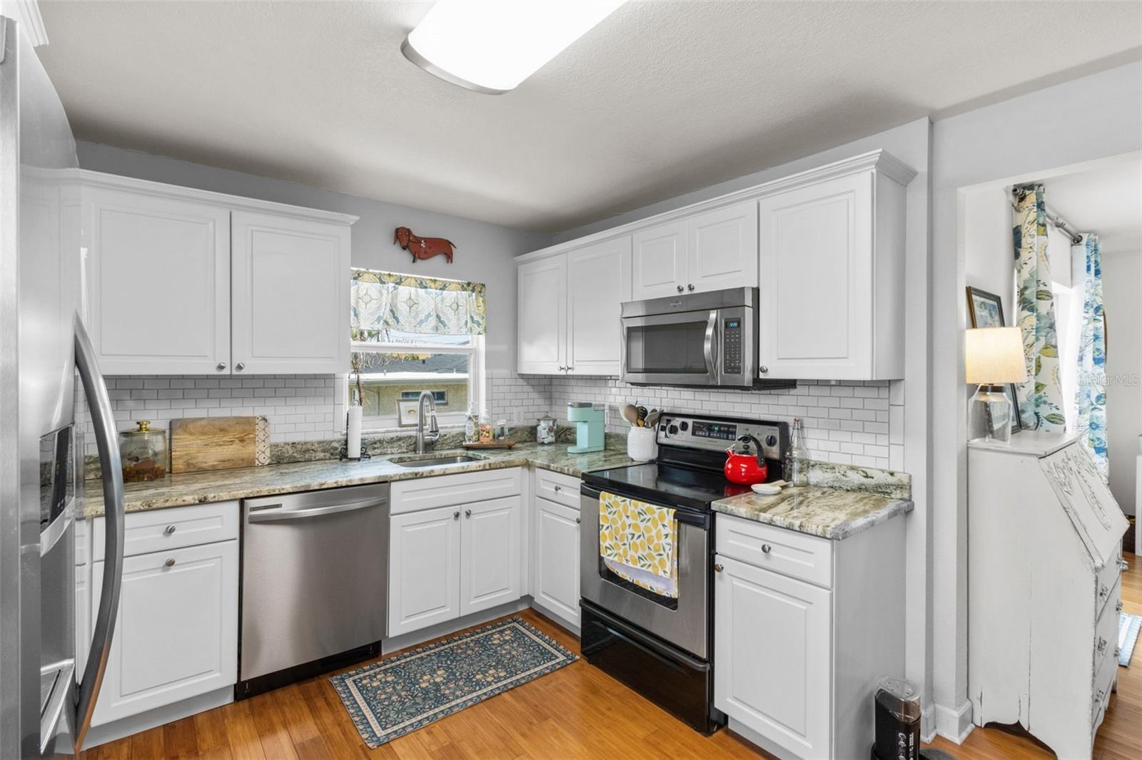 CAUSEWAY ISLES - Residential Income