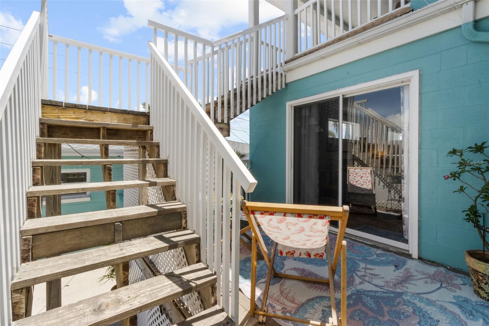 CAUSEWAY ISLES - Residential Income