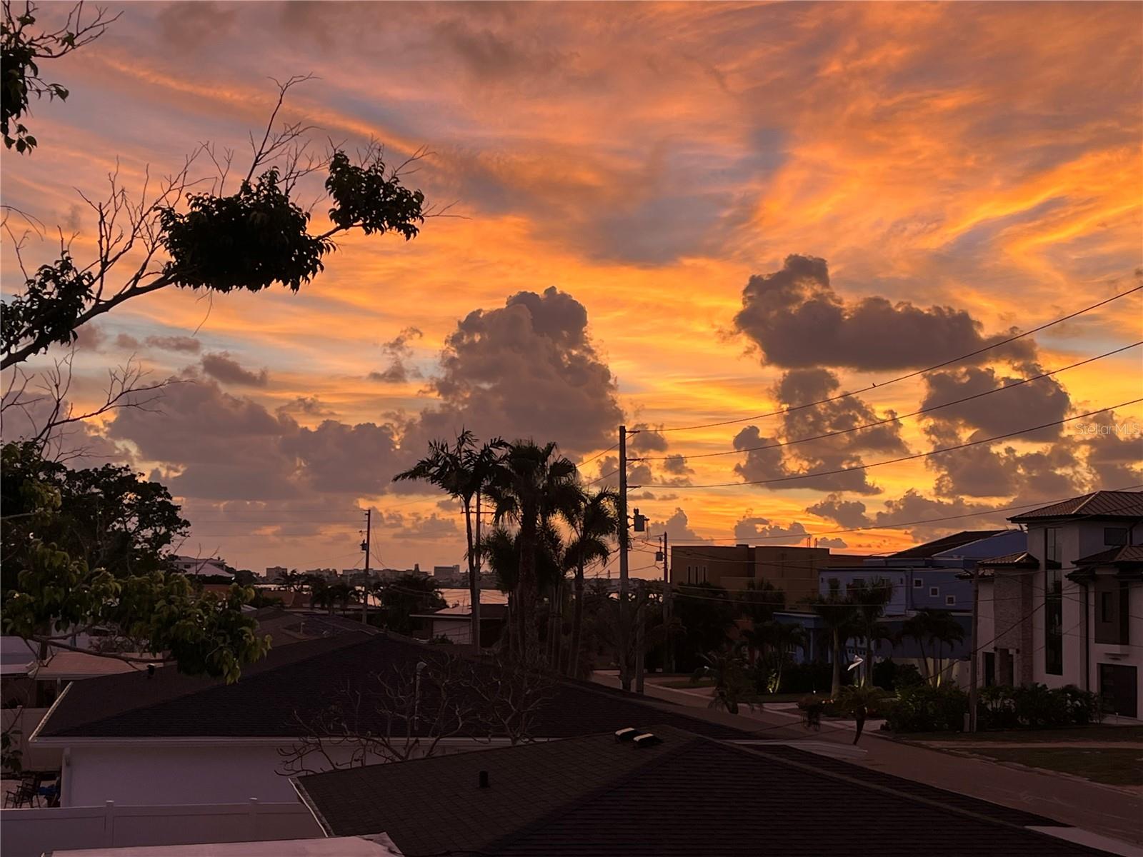 CAUSEWAY ISLES - Residential Income