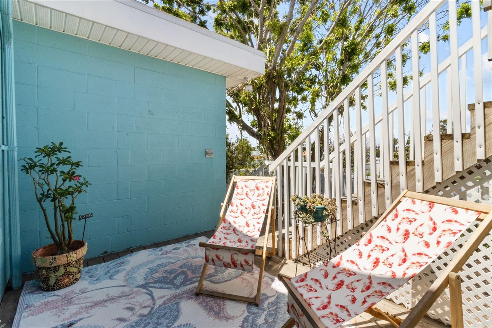 CAUSEWAY ISLES - Residential Income