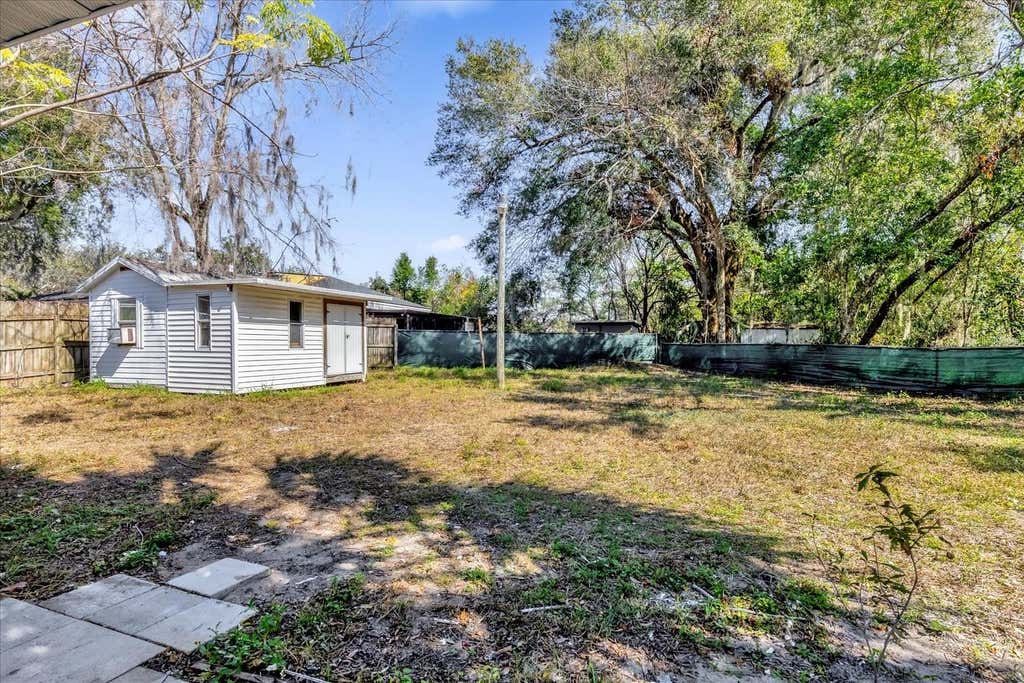 Photo of 204 Louis Street, Leesburg, FL 34748 (MLS # O6427592)