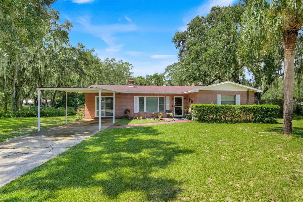 Photo of 11031 W Beach Parkway, Lake Wales, FL 33898 (MLS # O6438271)