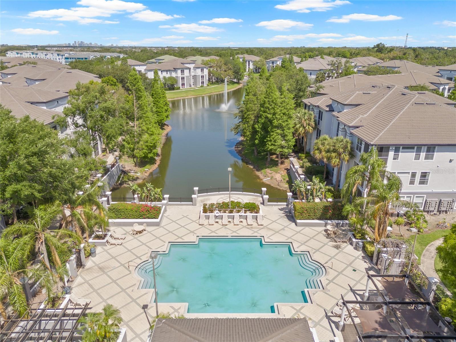 ALLEGRO PALM A CONDO - Residential Lease