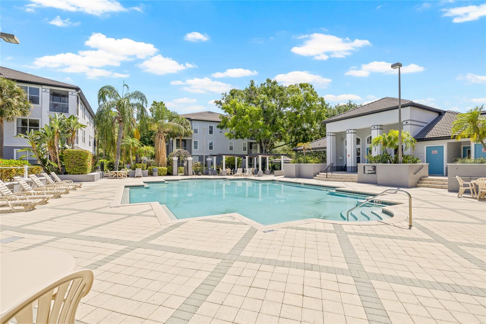 ALLEGRO PALM A CONDO - Residential Lease