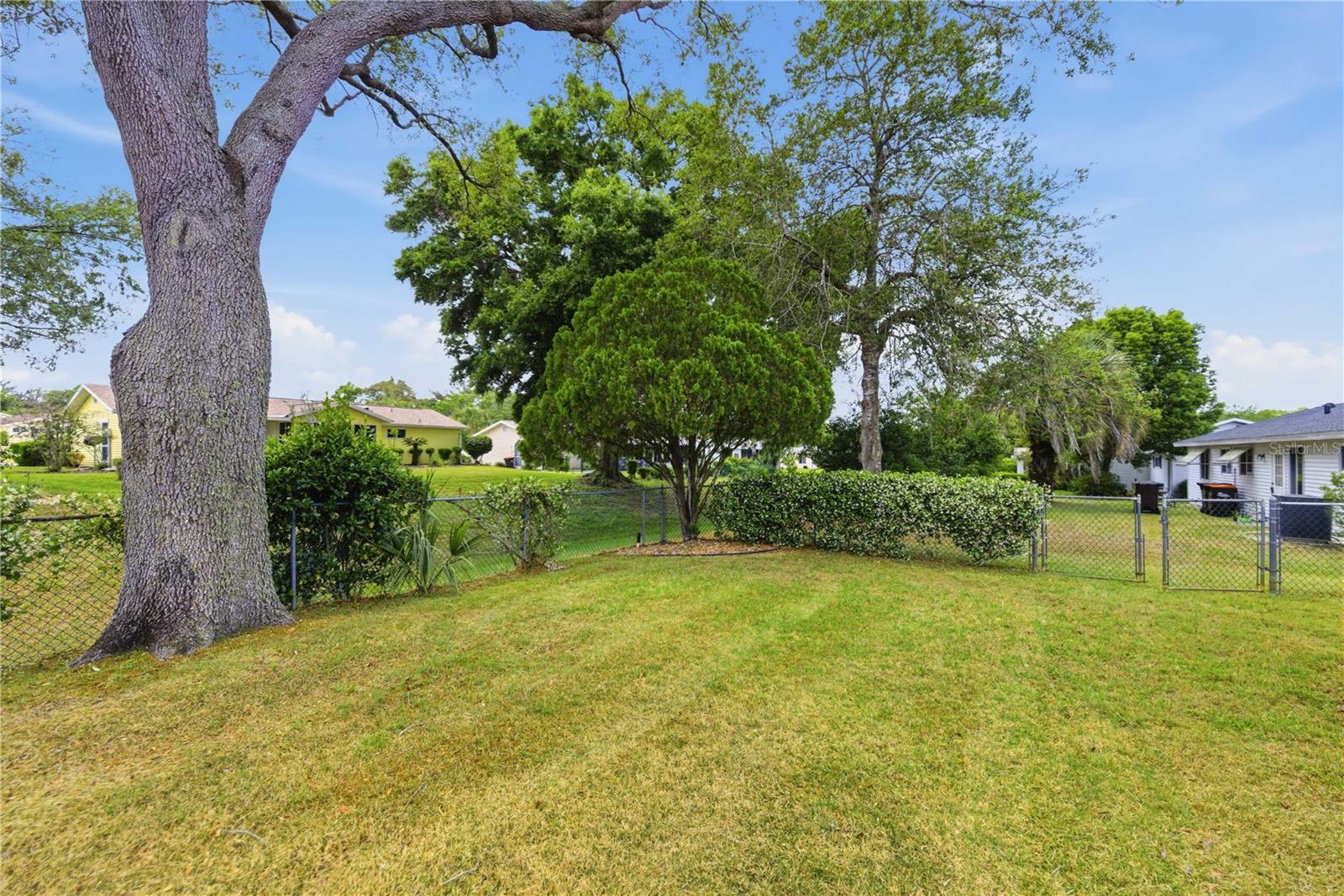 OAK RUN NBRHD 03 - Residential