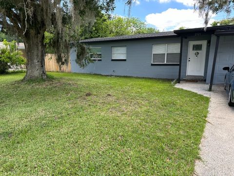 Photo of 2521 Stratford Drive, Cocoa, FL 32926 (MLS # S5145681)
