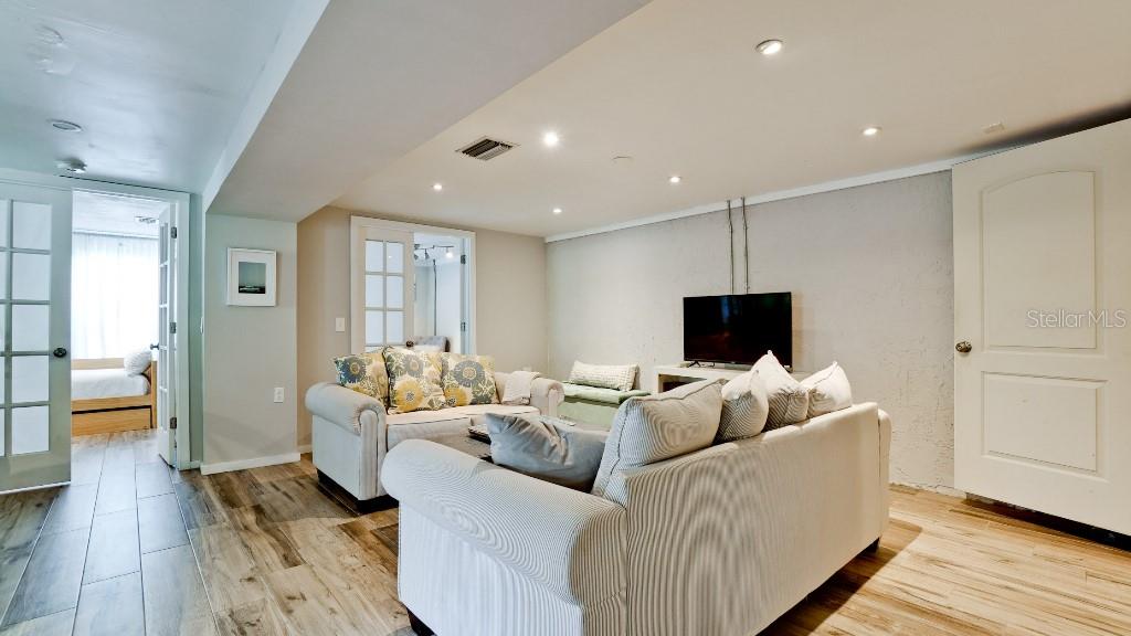 ILEXHURST - Residential