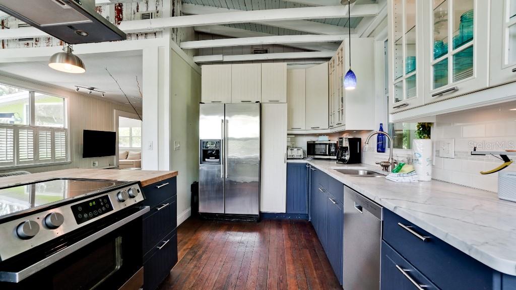 ILEXHURST - Residential