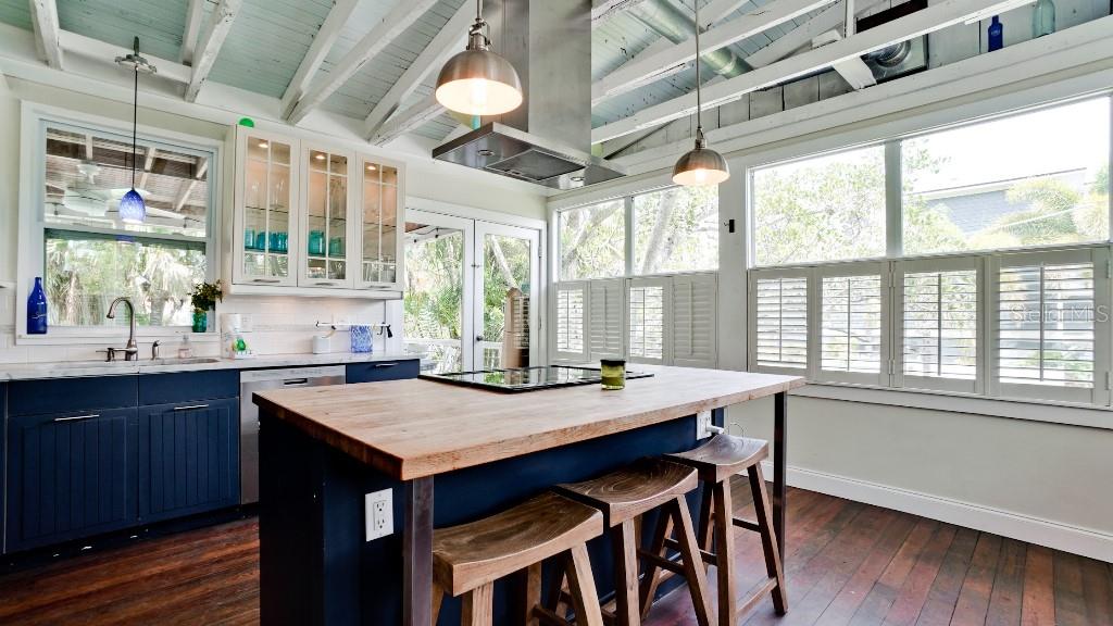 ILEXHURST - Residential