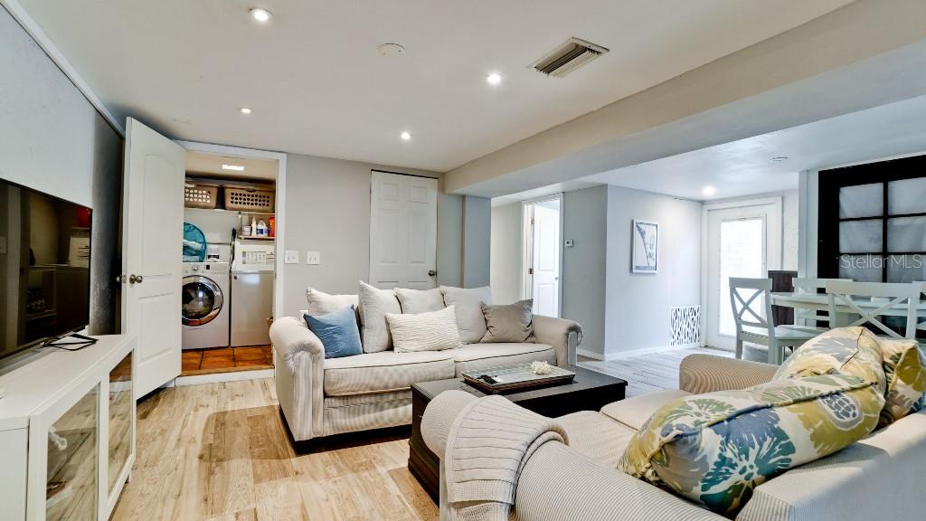 ILEXHURST - Residential