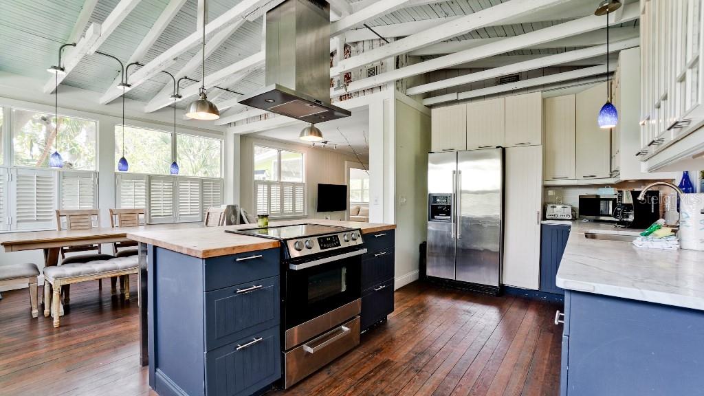 ILEXHURST - Residential