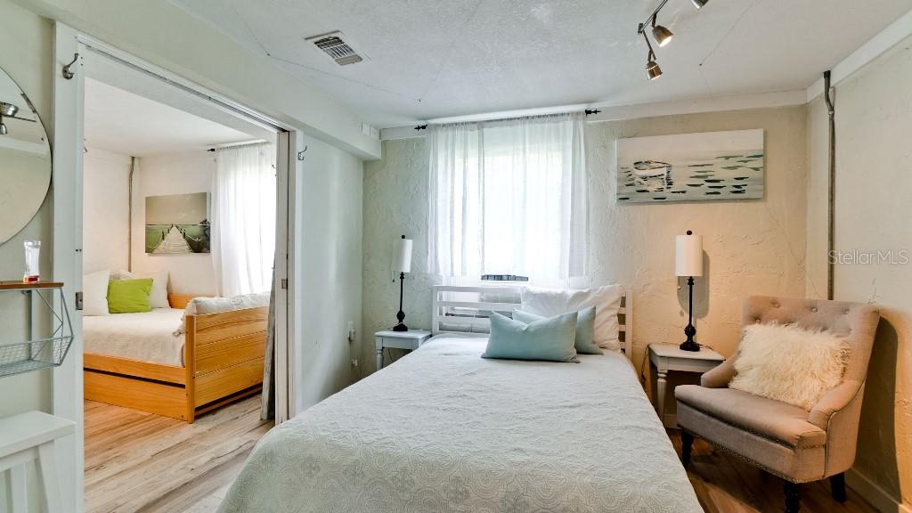 ILEXHURST - Residential