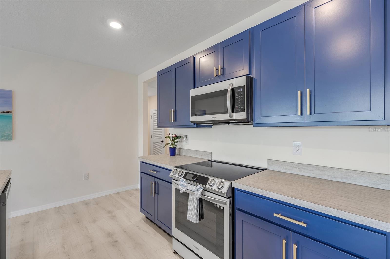 COASTAL WOODS UN D - Residential