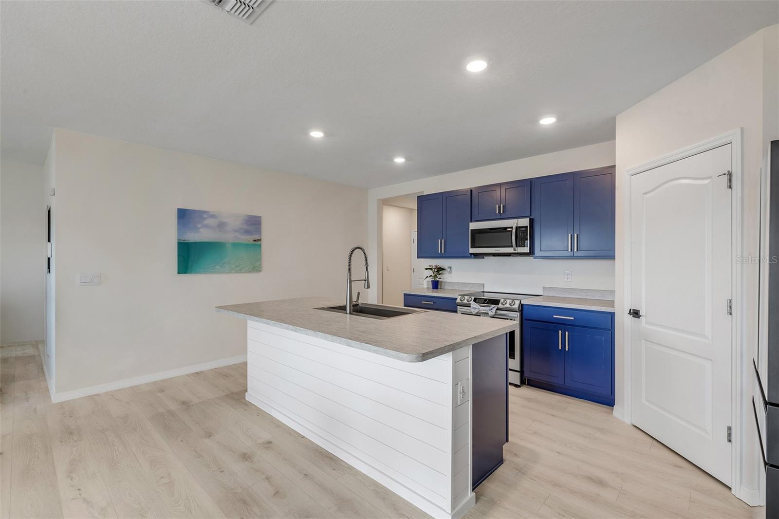 COASTAL WOODS UN D - Residential