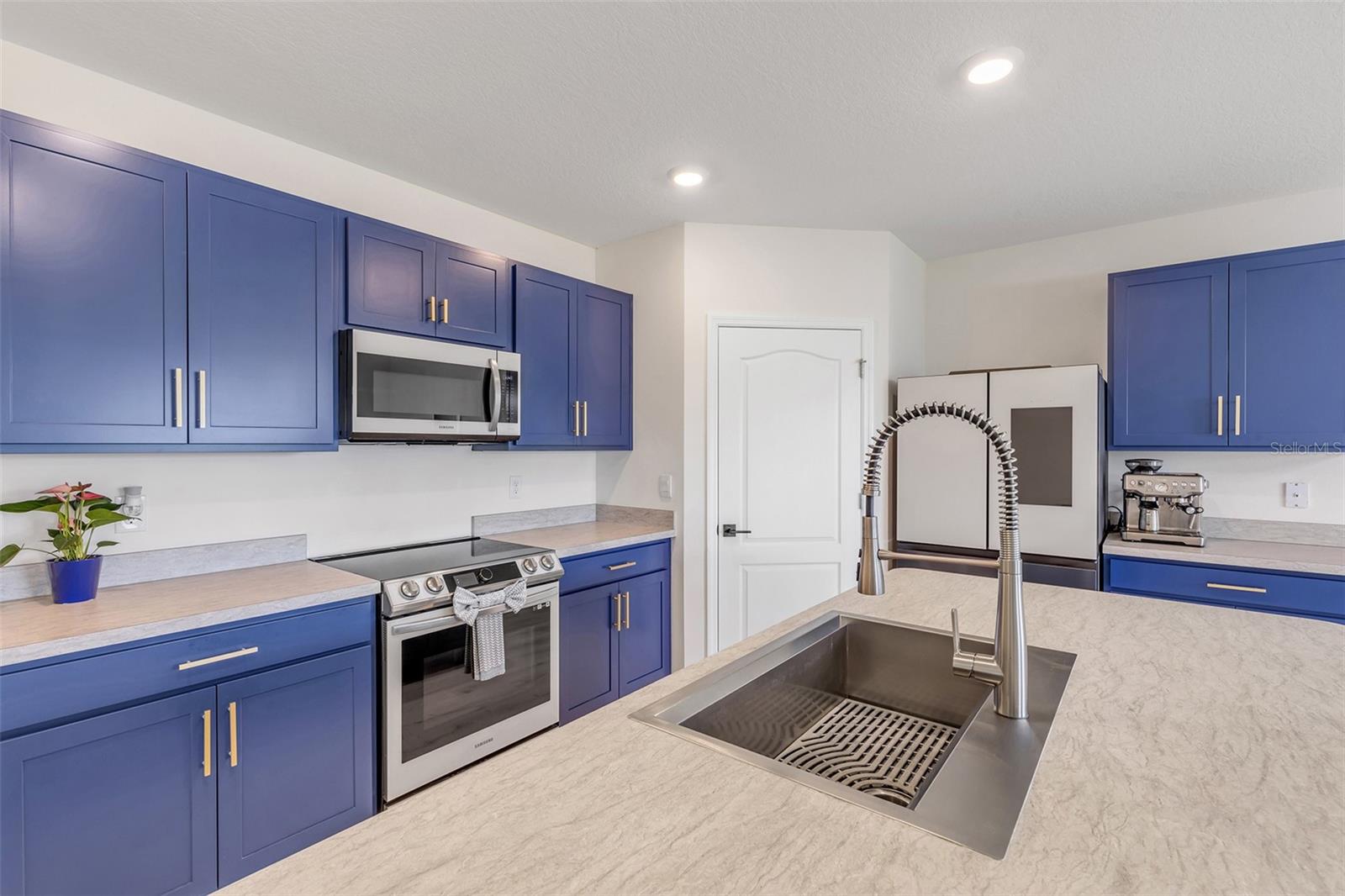 COASTAL WOODS UN D - Residential