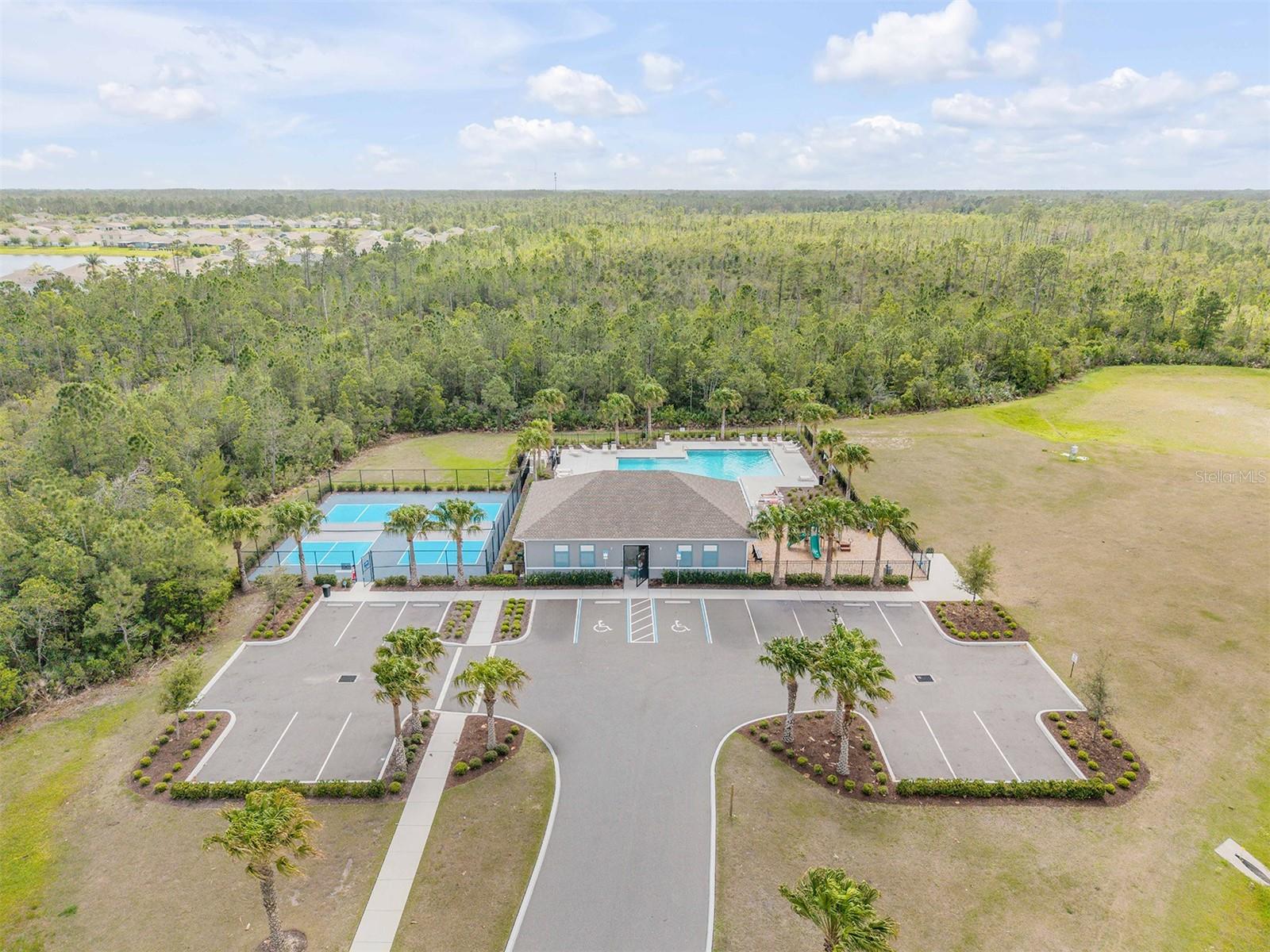 COASTAL WOODS UN D - Residential