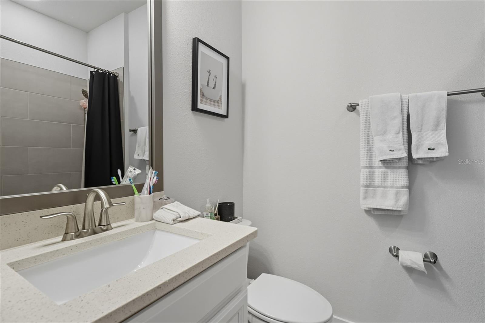 WESTSHORE VILLAGE TWNHMS - Residential