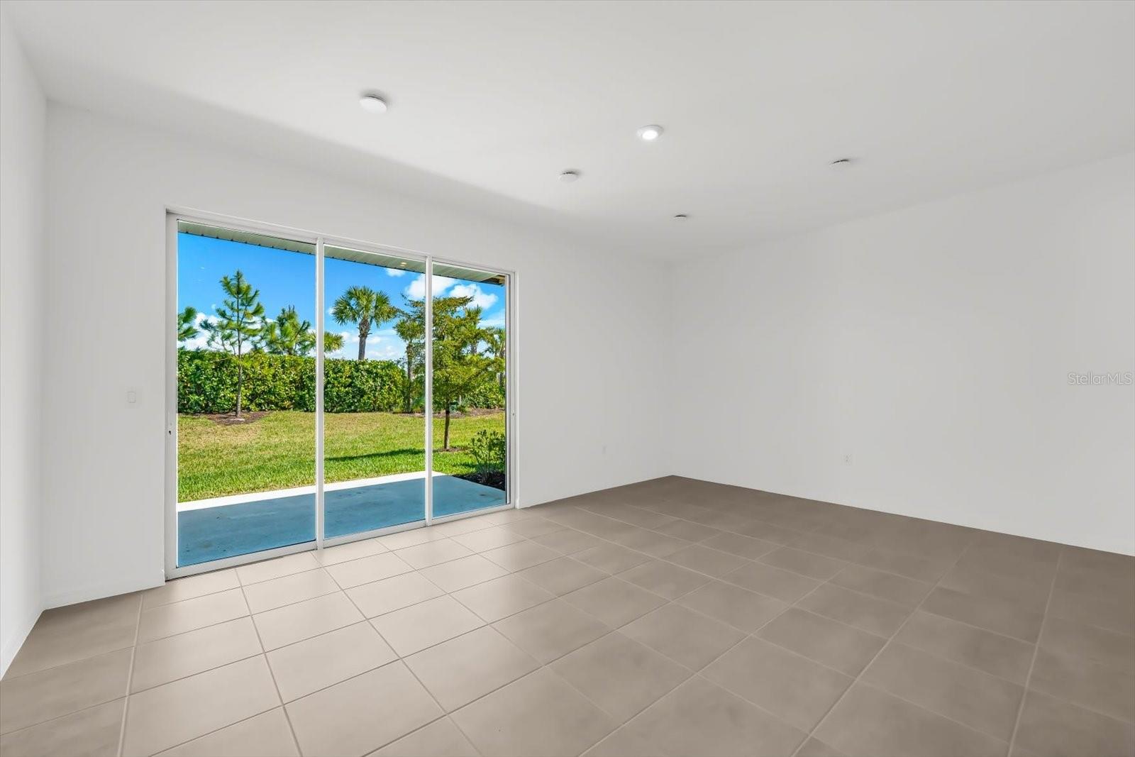 SKYE RANCH NBRHD 2 TWNHMS - Residential