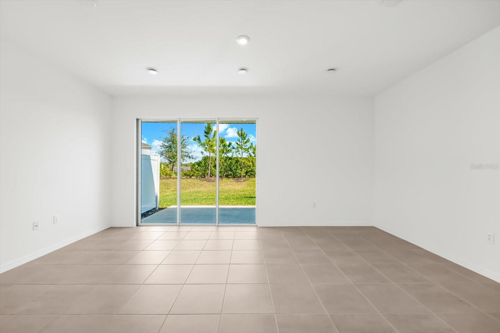 SKYE RANCH NBRHD 2 TWNHMS - Residential