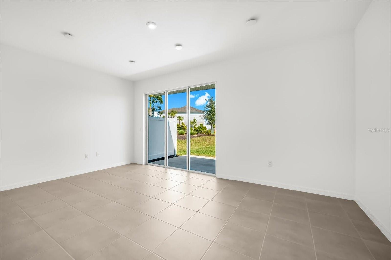 SKYE RANCH NBRHD 2 TWNHMS - Residential