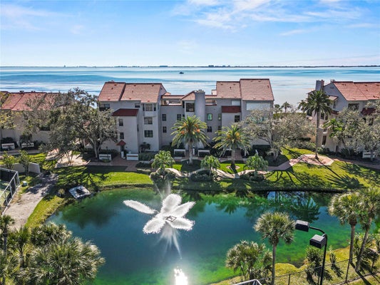 4565 BAY CLUB DR # 27, BRADENTON, FL 34210 - Image f51dcc21734b8ee3aa457cf304f7b4bb/385107376