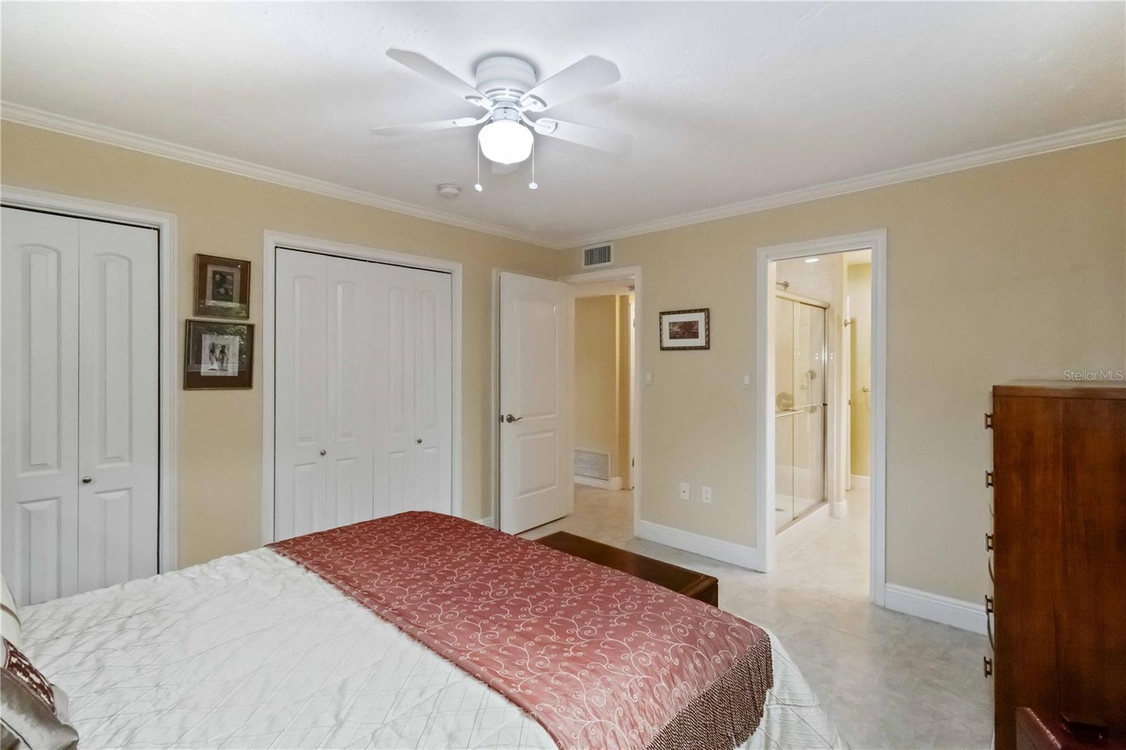 SAPPHIRE SHORES - Residential