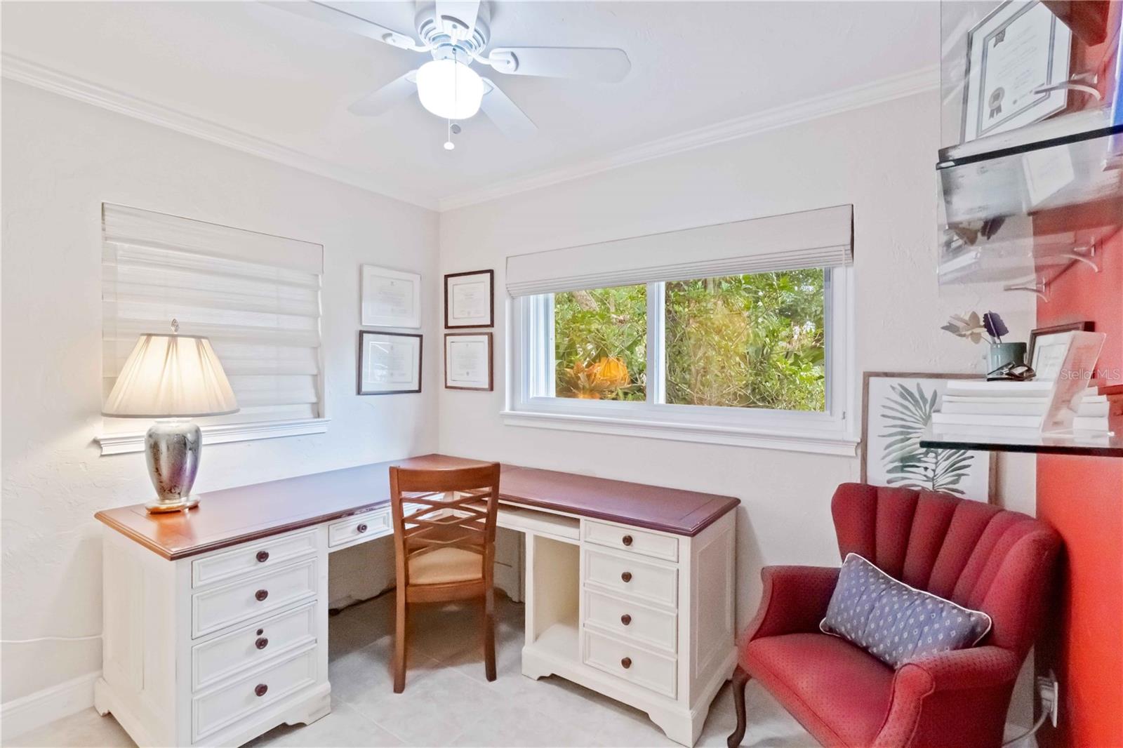 SAPPHIRE SHORES - Residential
