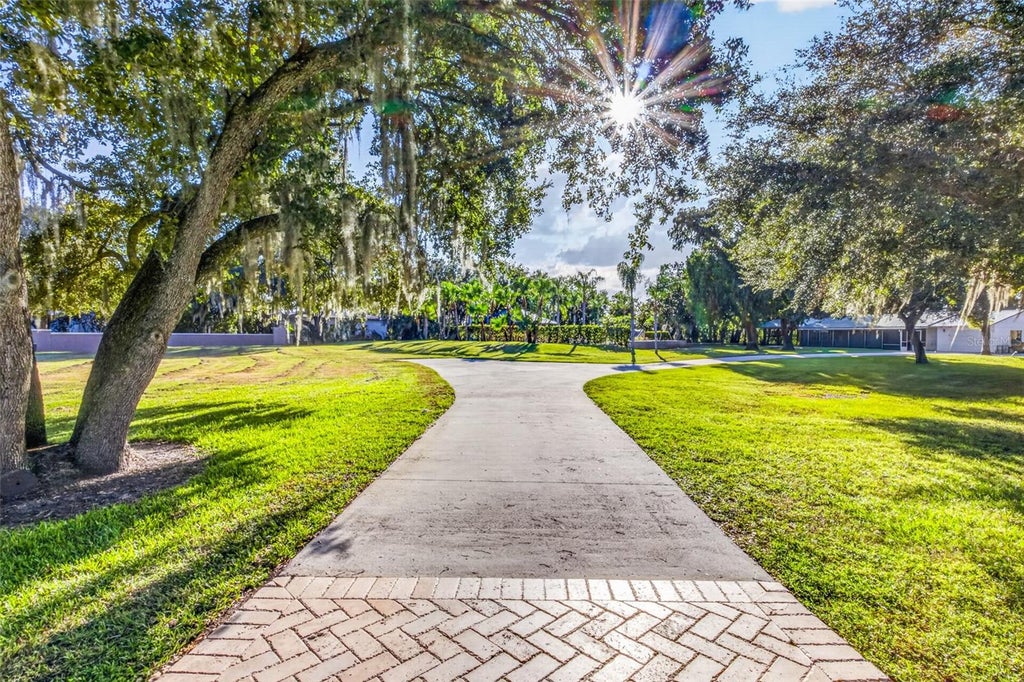 Photo of 2600 E Irlo Bronson Memorial Highway, Kissimmee, FL 34744 (MLS # O6452403)