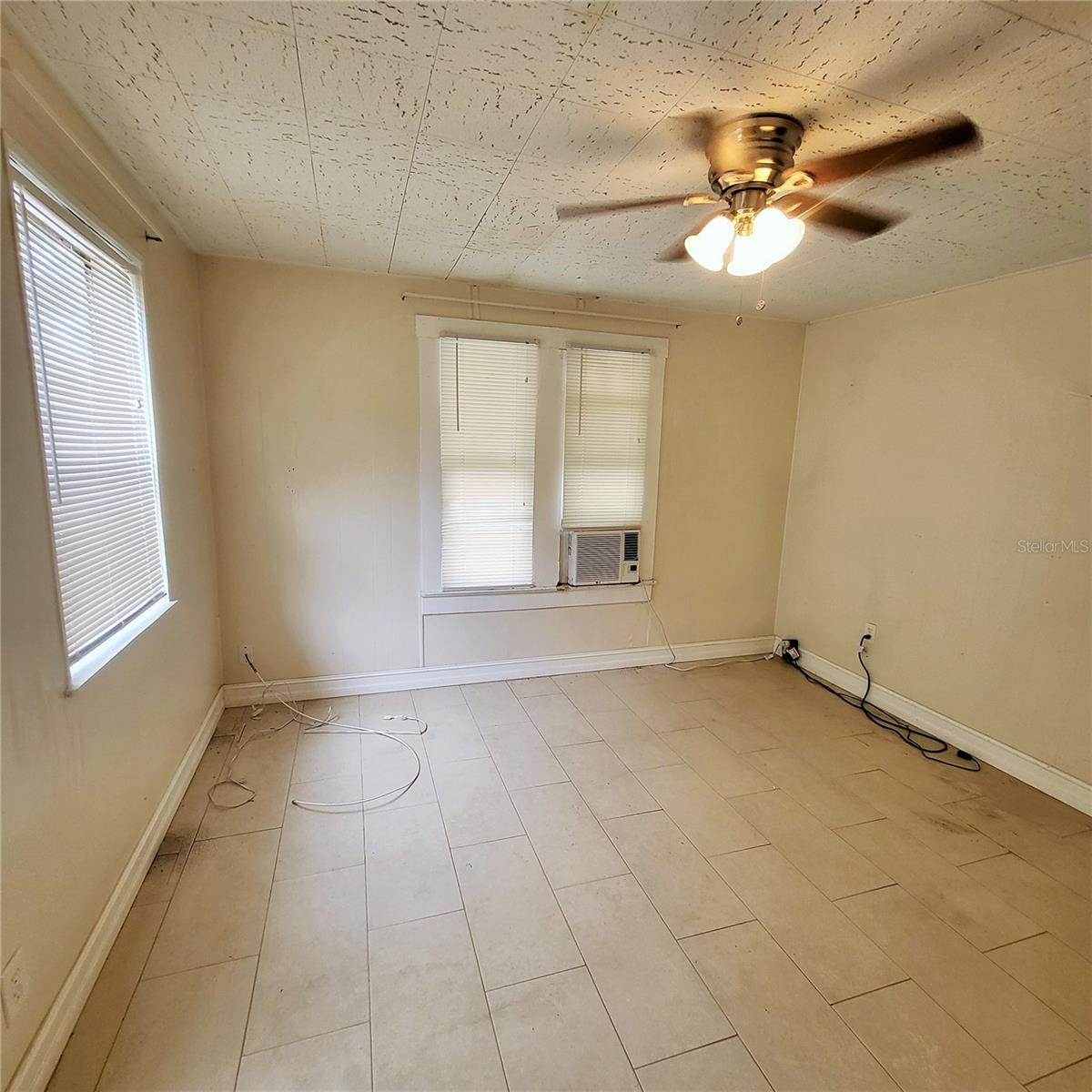 LARGO HEIGHTS REV - Residential Income