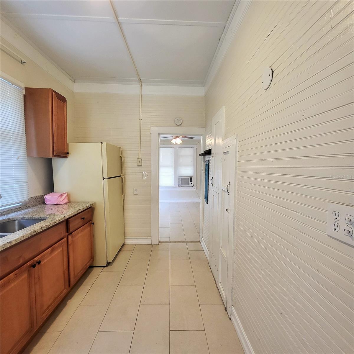 LARGO HEIGHTS REV - Residential Income