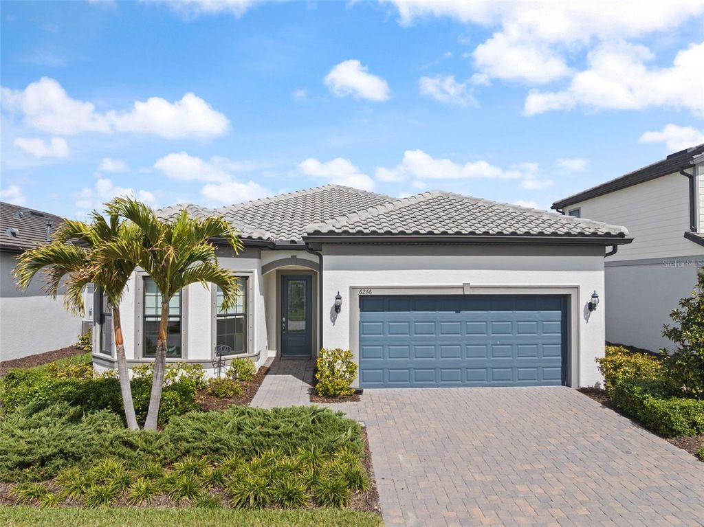 Photo of 6266 Crested Eagle Lane, Nokomis, FL 34275 (MLS # A4685050)