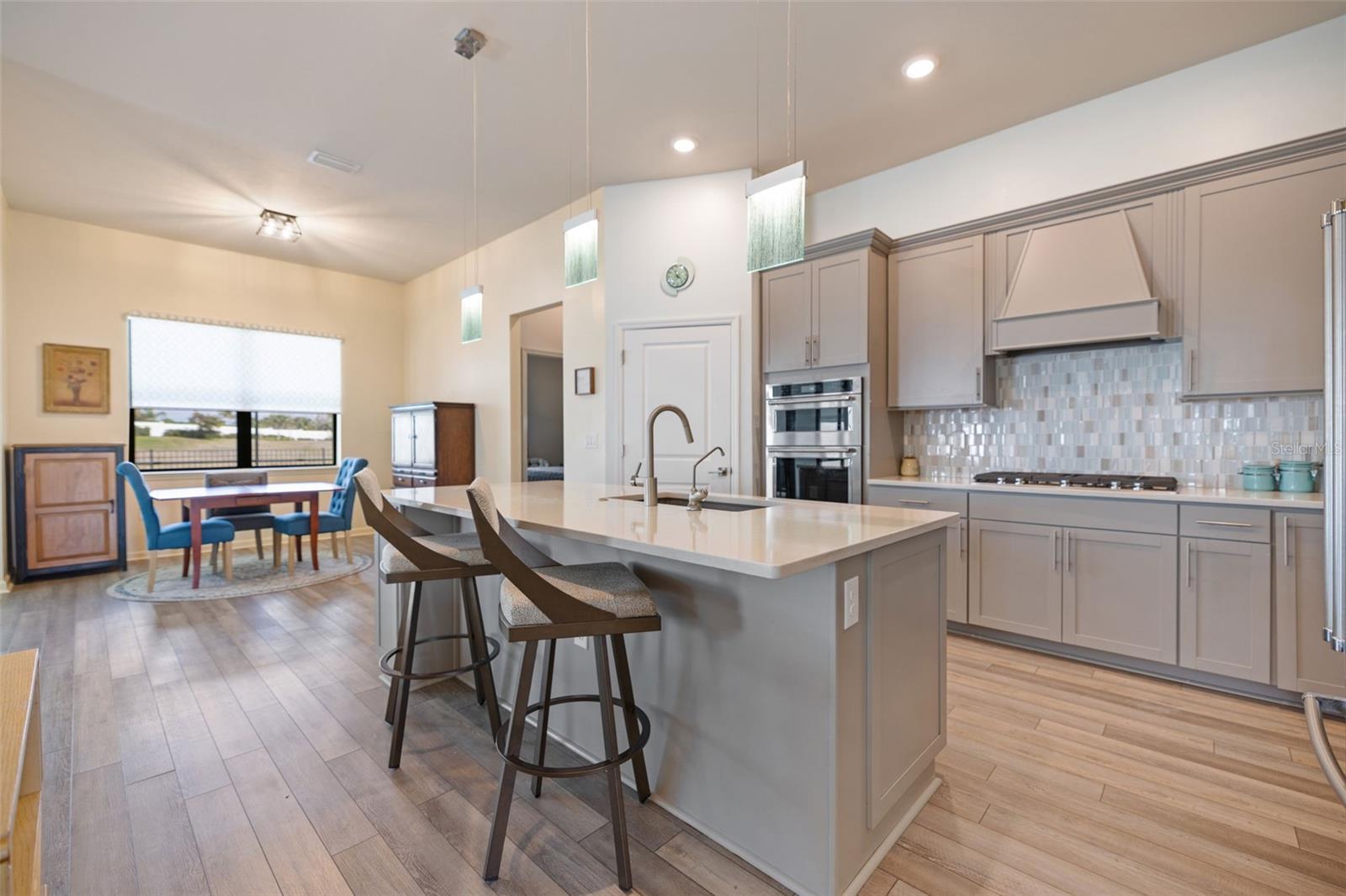 6266 CRESTED EAGLE LANE