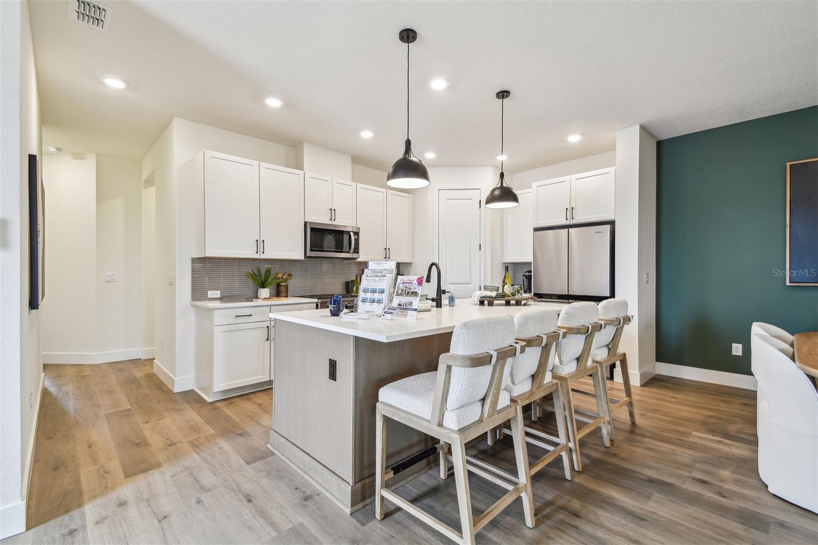 755 MALDIVES TRAIL