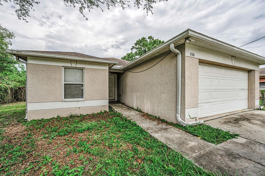 Photo of 1516 E Eskimo Avenue, Tampa, FL 33604 (MLS # TB8514977)