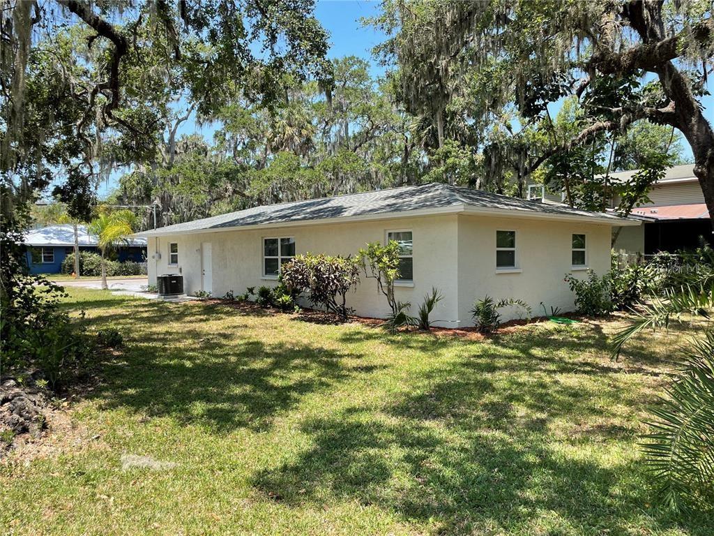 RIVERSIDE HEIGHTS - Residential