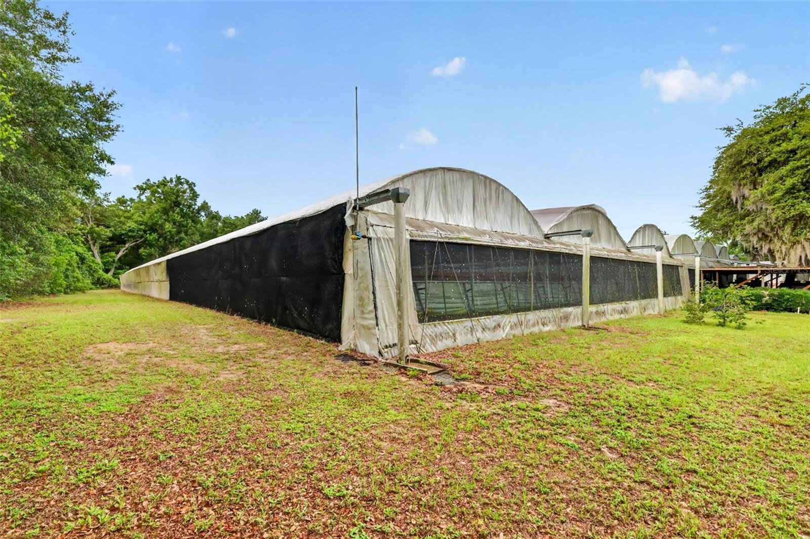 ROCK SPRINGS RDG PH V-8 - Residential
