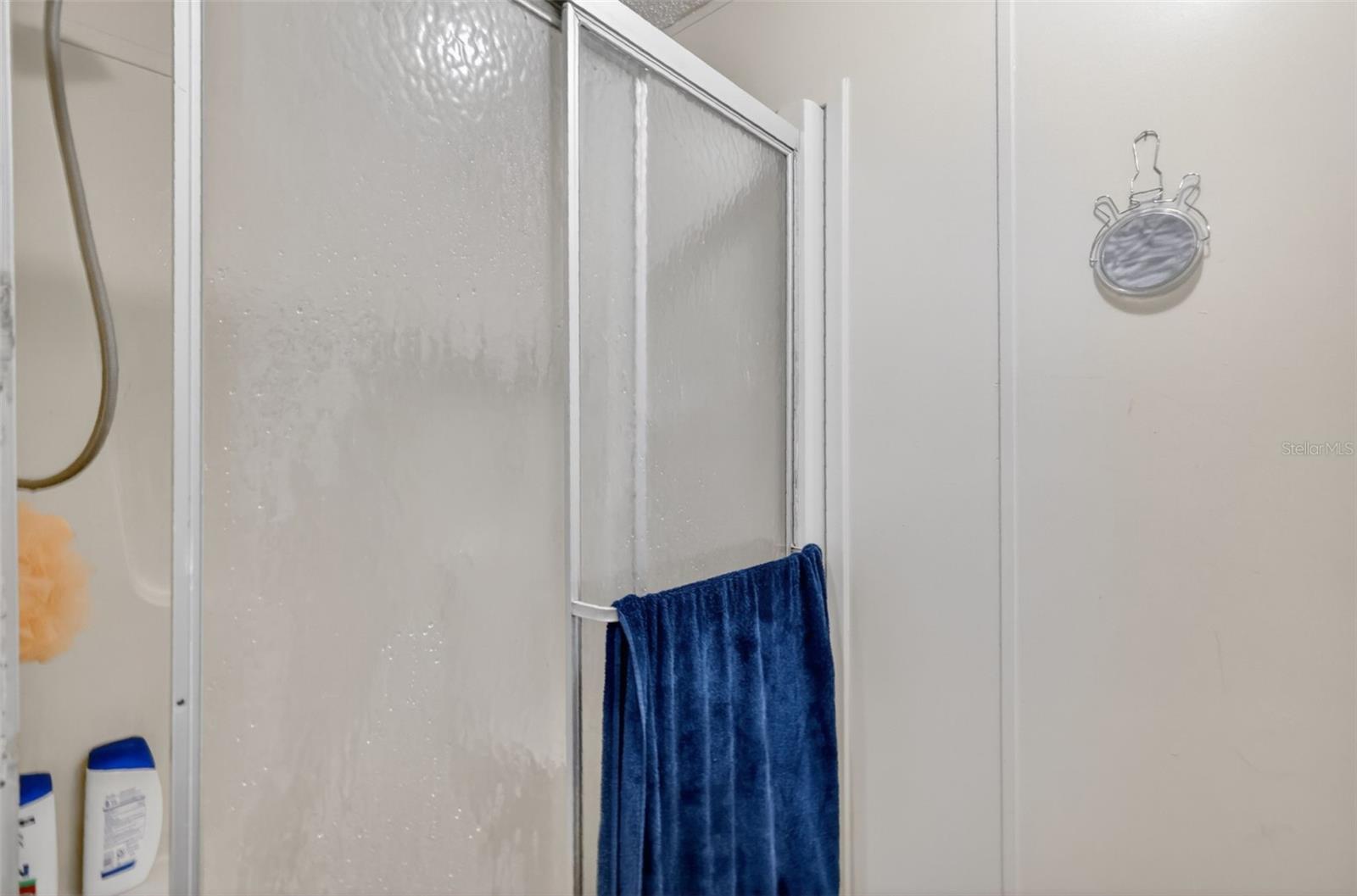 ROCK SPRINGS RDG PH V-8 - Residential