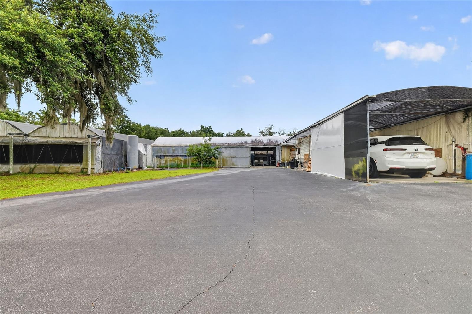 ROCK SPRINGS RDG PH V-8 - Residential