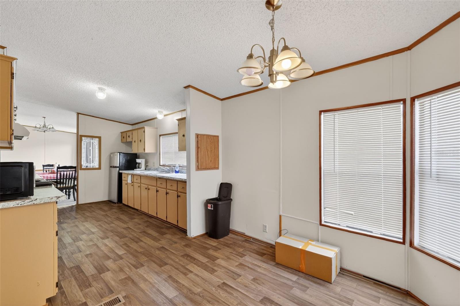 ROCK SPRINGS RDG PH V-8 - Residential