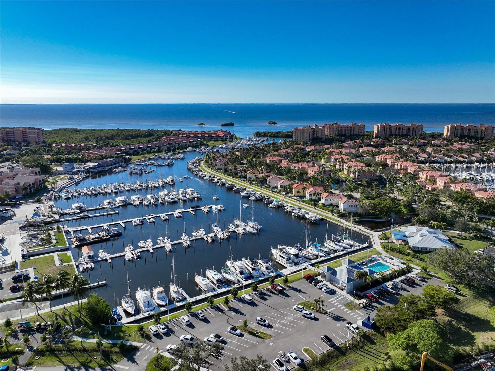 GRANDE ISLE TOWERS I & 02 PH I - Residential