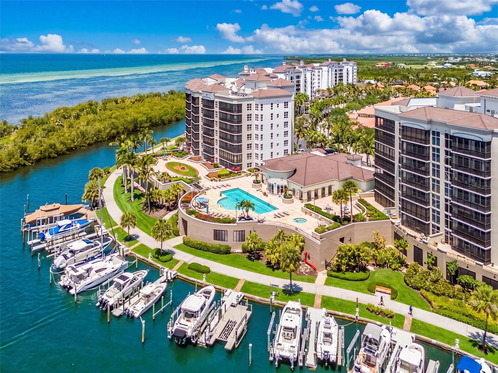 GRANDE ISLE TOWERS I & 02 PH I - Residential